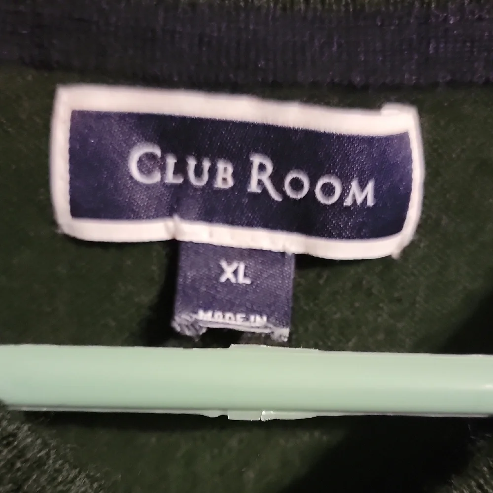 Club Room Men's Forest Green V-Neck Sweater